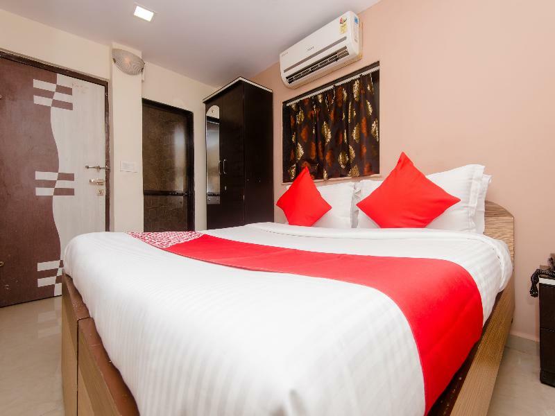 Oyo Flagship 756 Hotel Sarang Heritage Navi Mumbai Exterior foto